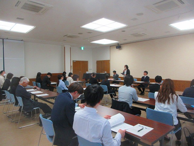 学校事務総会3