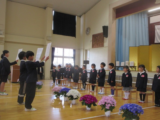 八上小学校入学式5