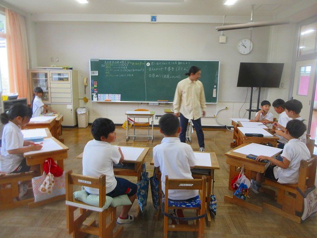 城東小学校・かやのみ幼稚園2