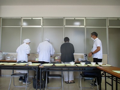 試食1