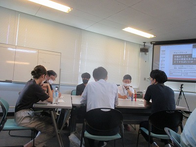 会議の様子2