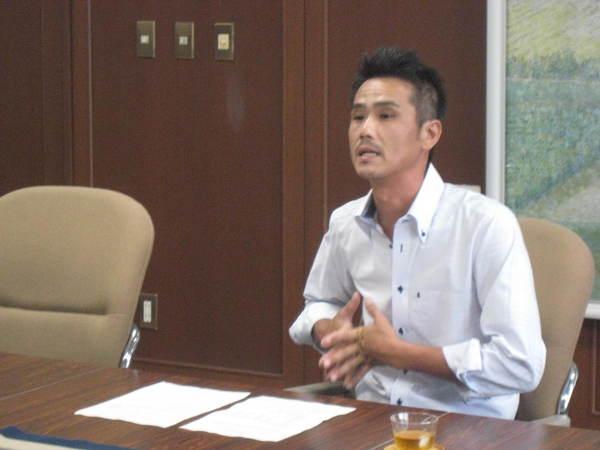 食の安全・安心について思いを語る和田明男さんの写真