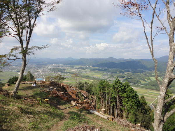高城山頂上で、市内を眺めた写真
