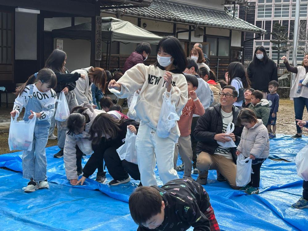 もちひろい
