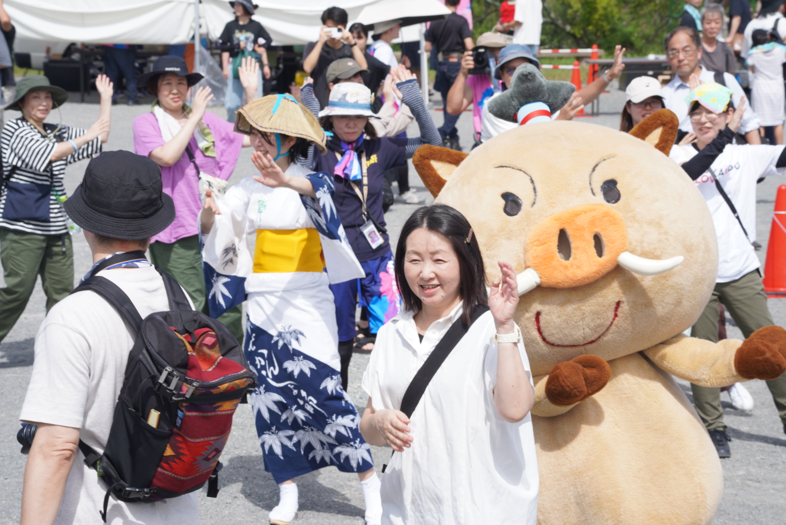 フィナーレはデカンショ総踊り