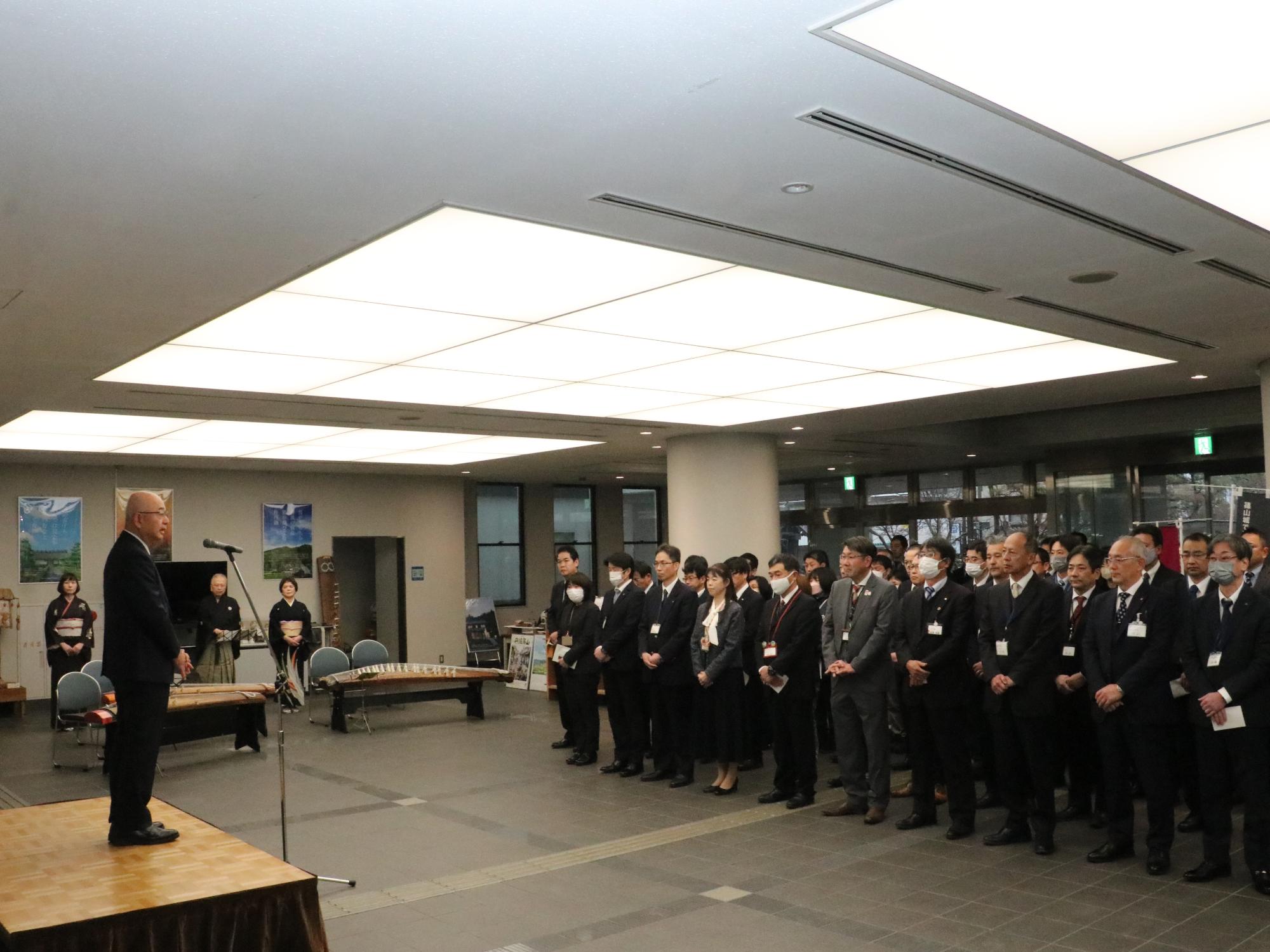 仕事始めの会の様子