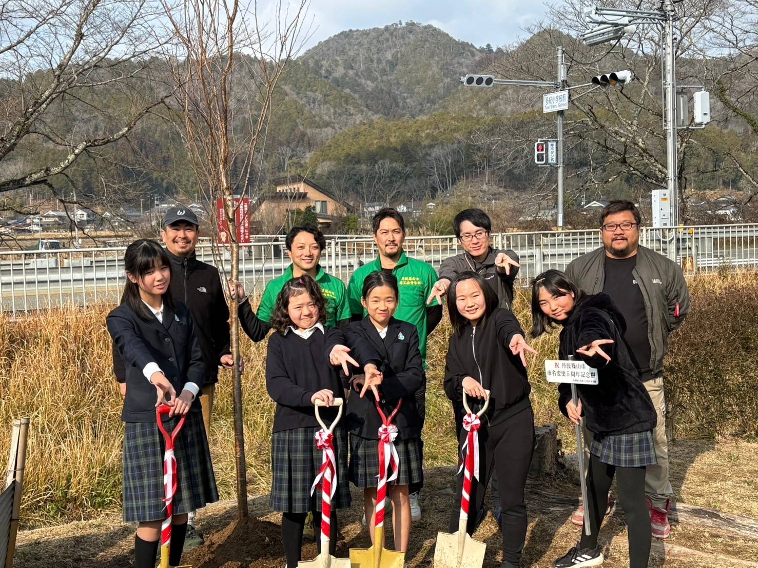 多紀小学校