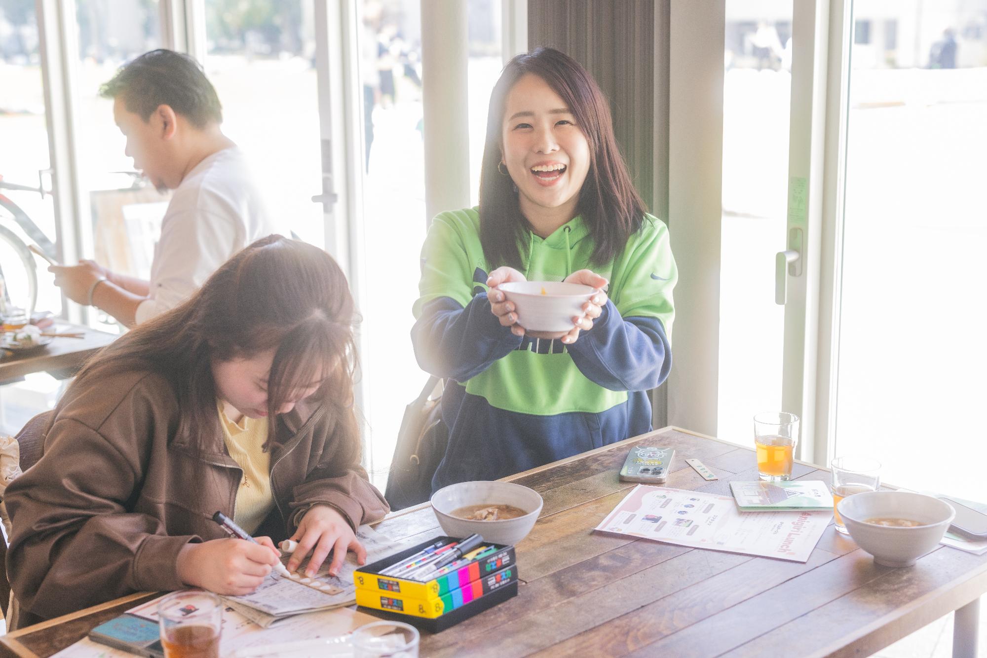 輪の里のお客さん