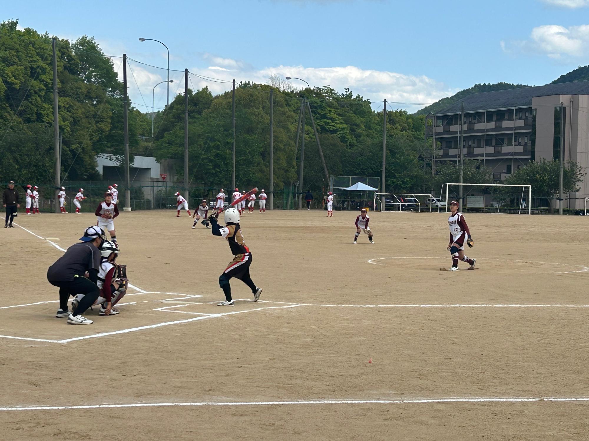 崎本ソフトボールの様子
