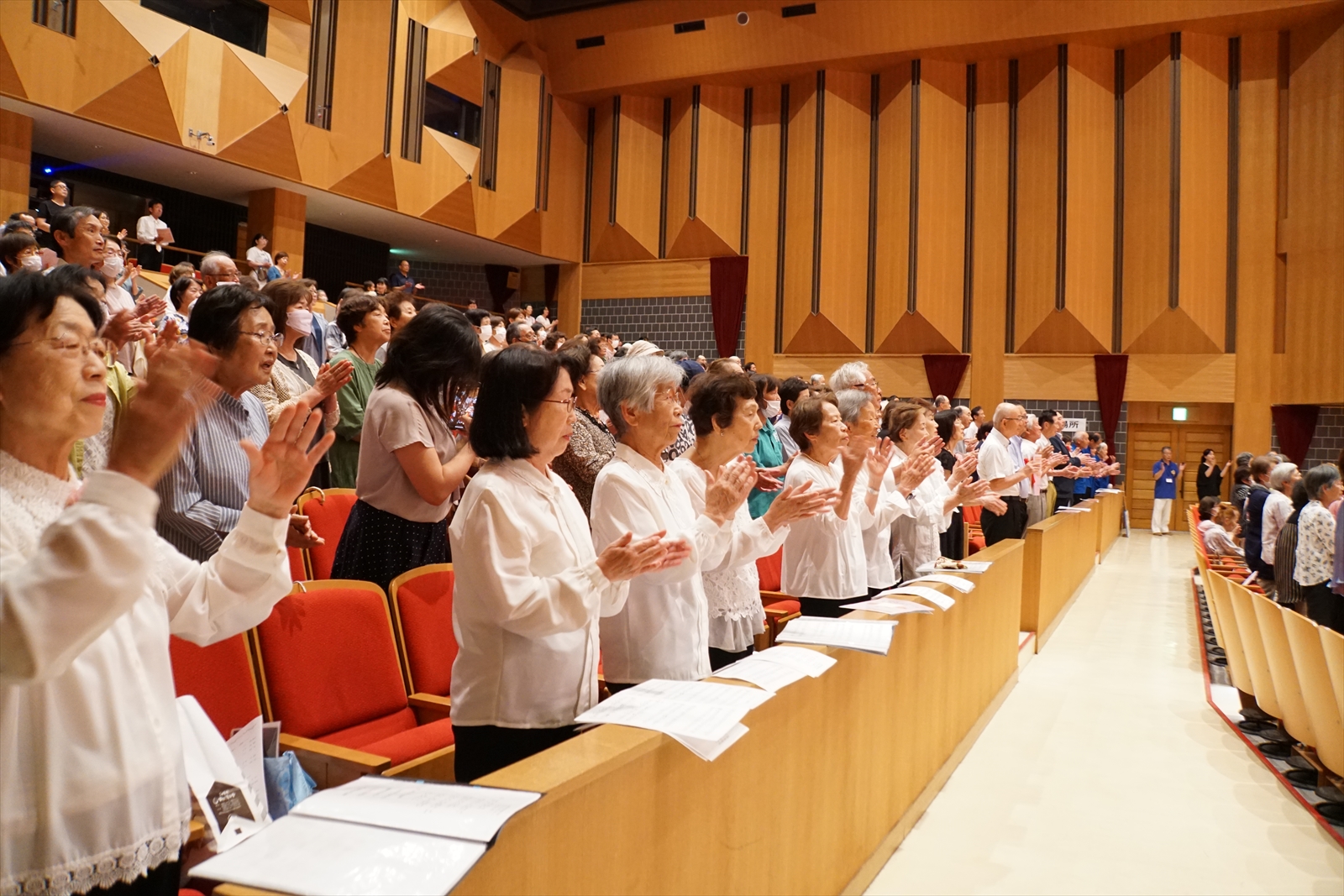 童謡唱歌の様子