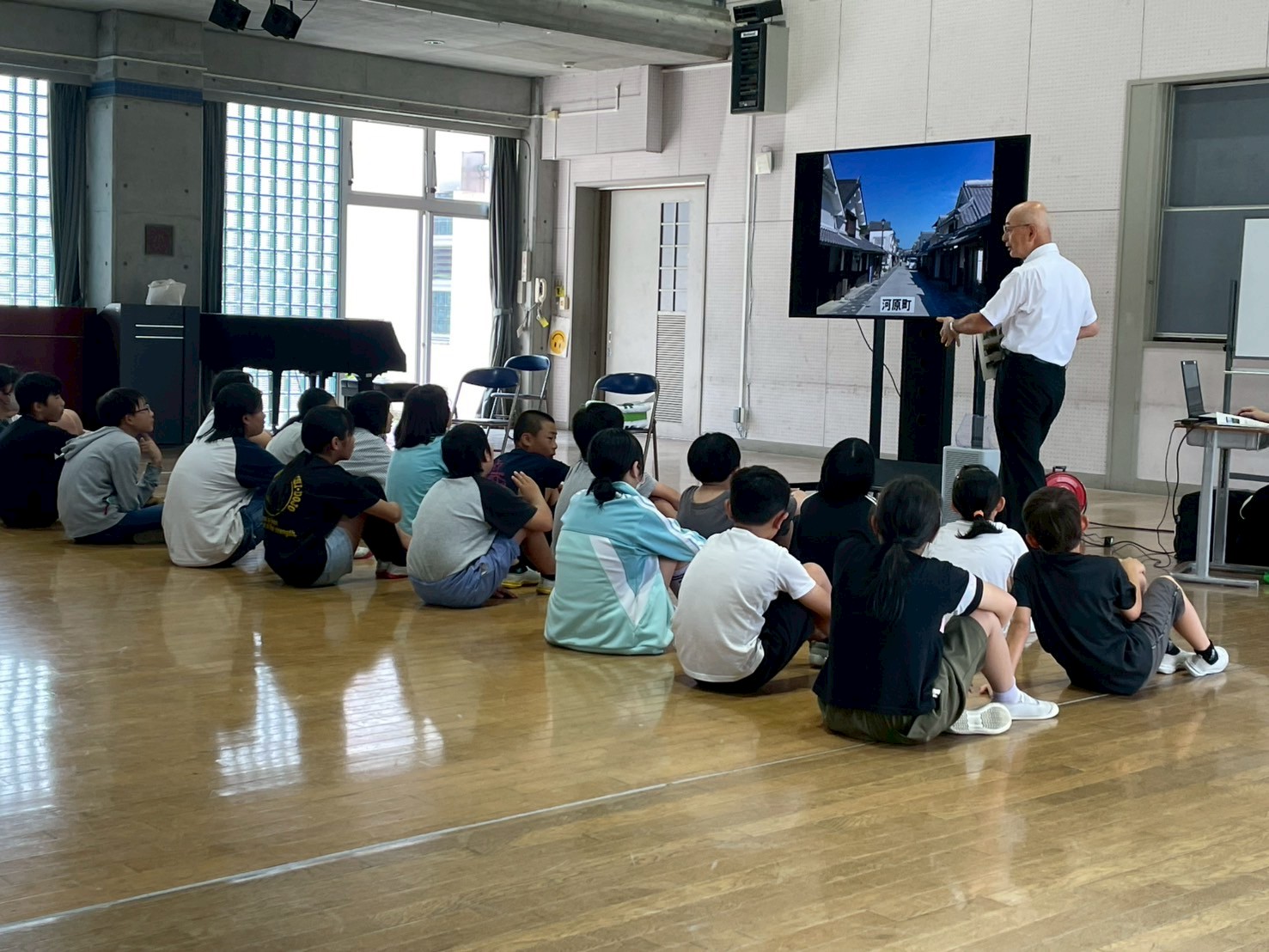 今田小学校への訪問の様子