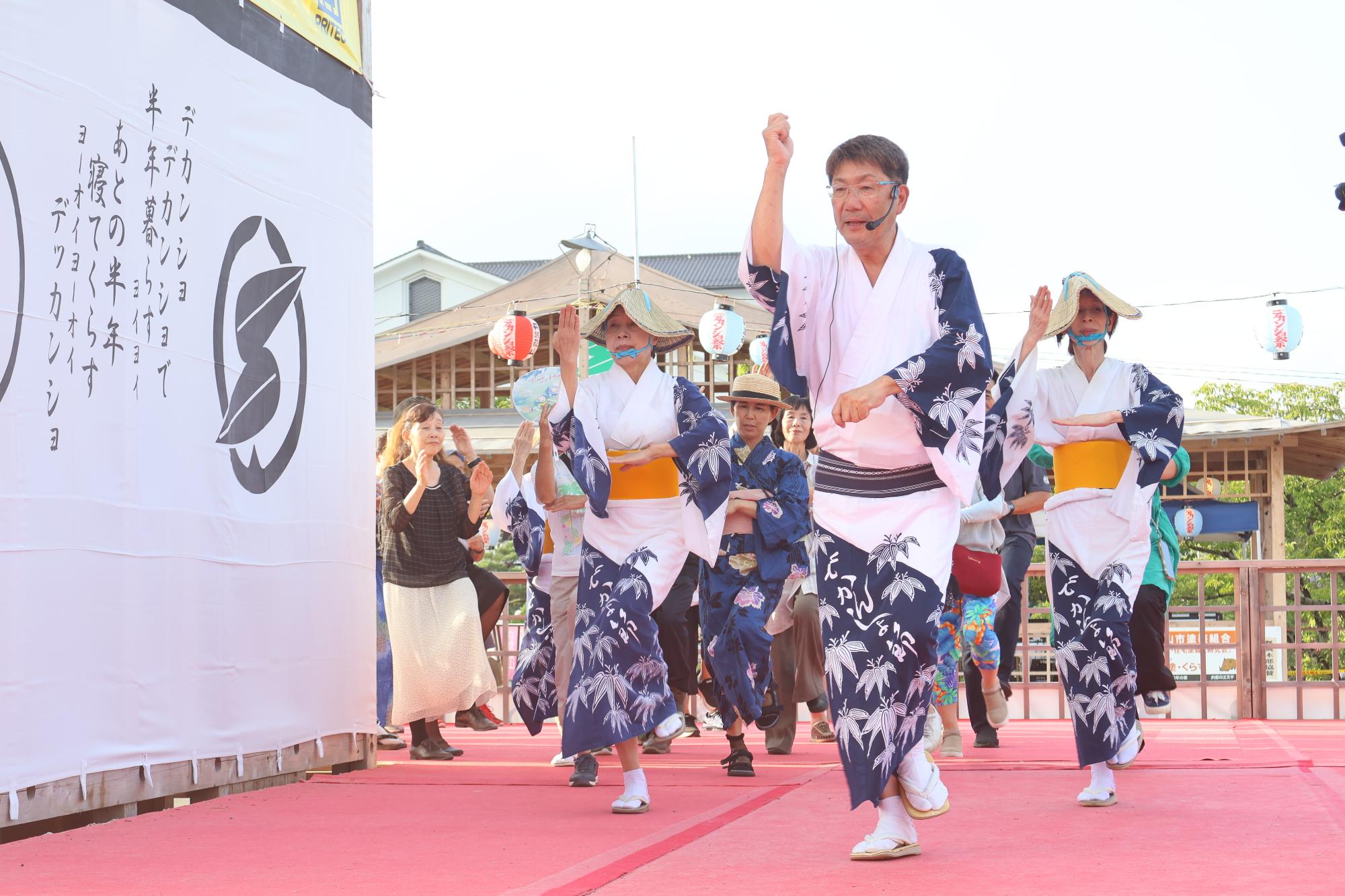デカンショ祭の様子