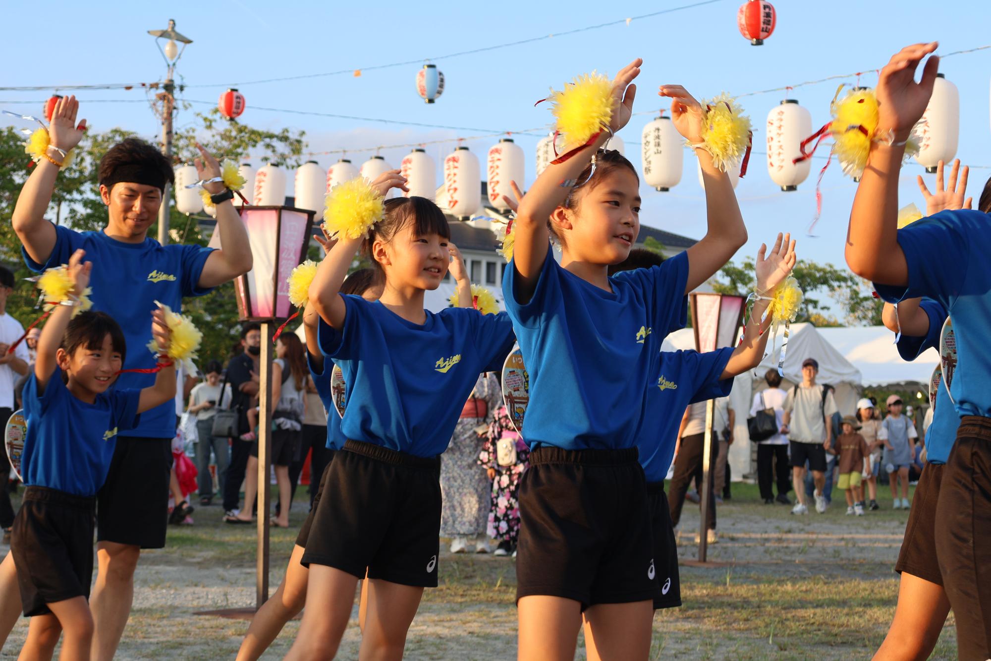 デカンショ祭の様子
