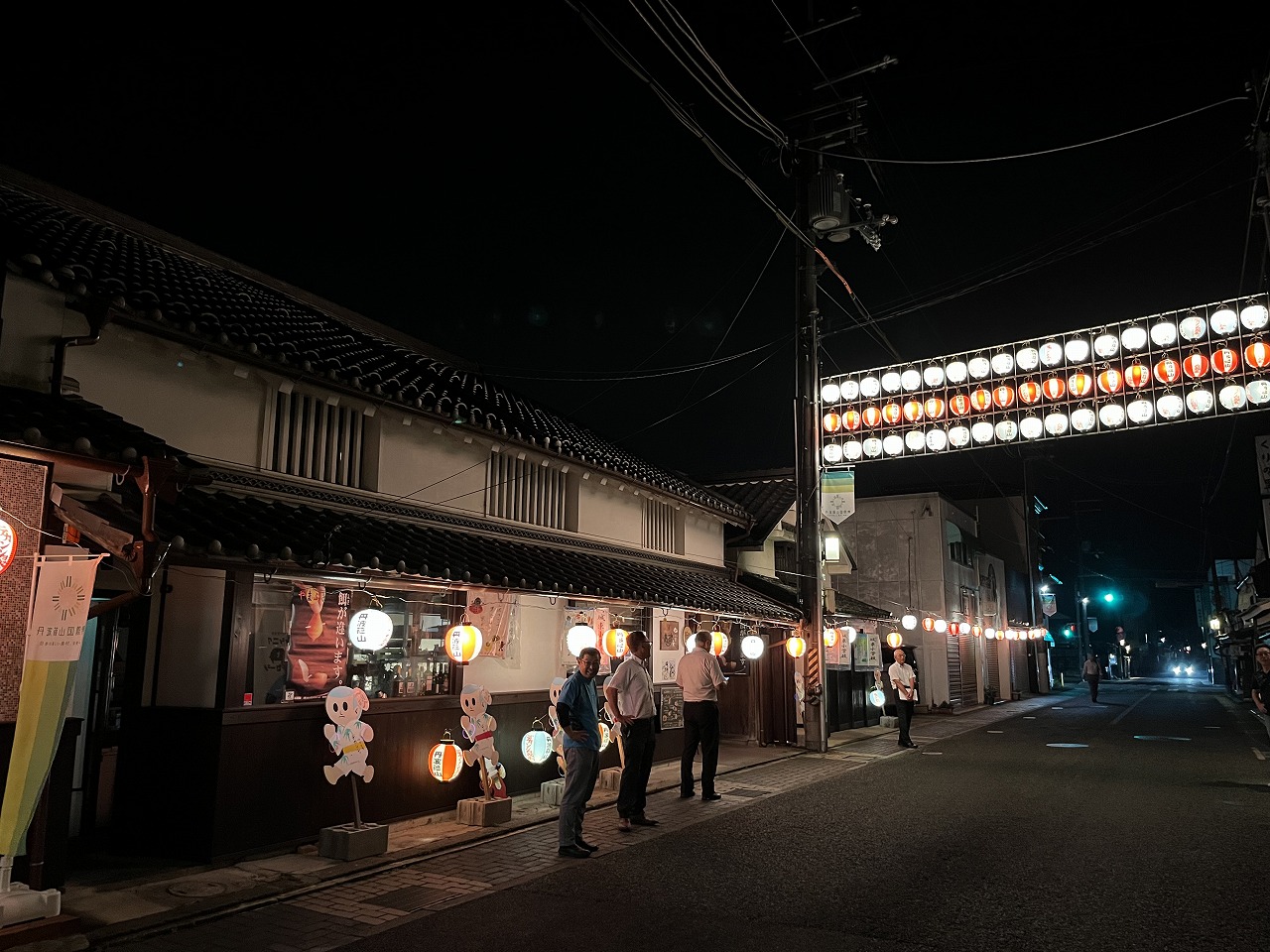 市街地装飾の様子