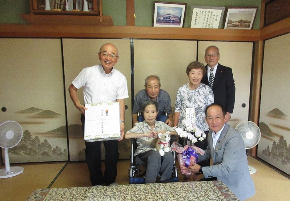 伊熊きぬ子さん