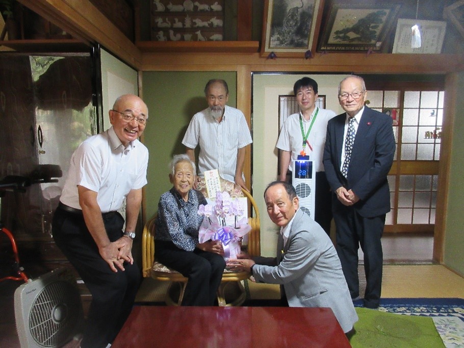 小前眞砂美さん