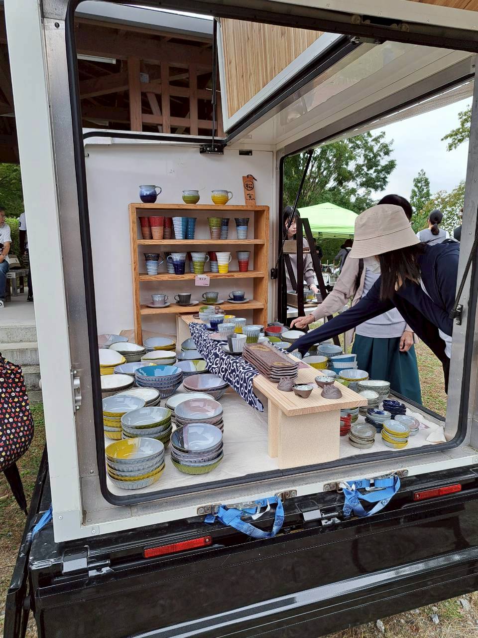 陶器まつりの様子