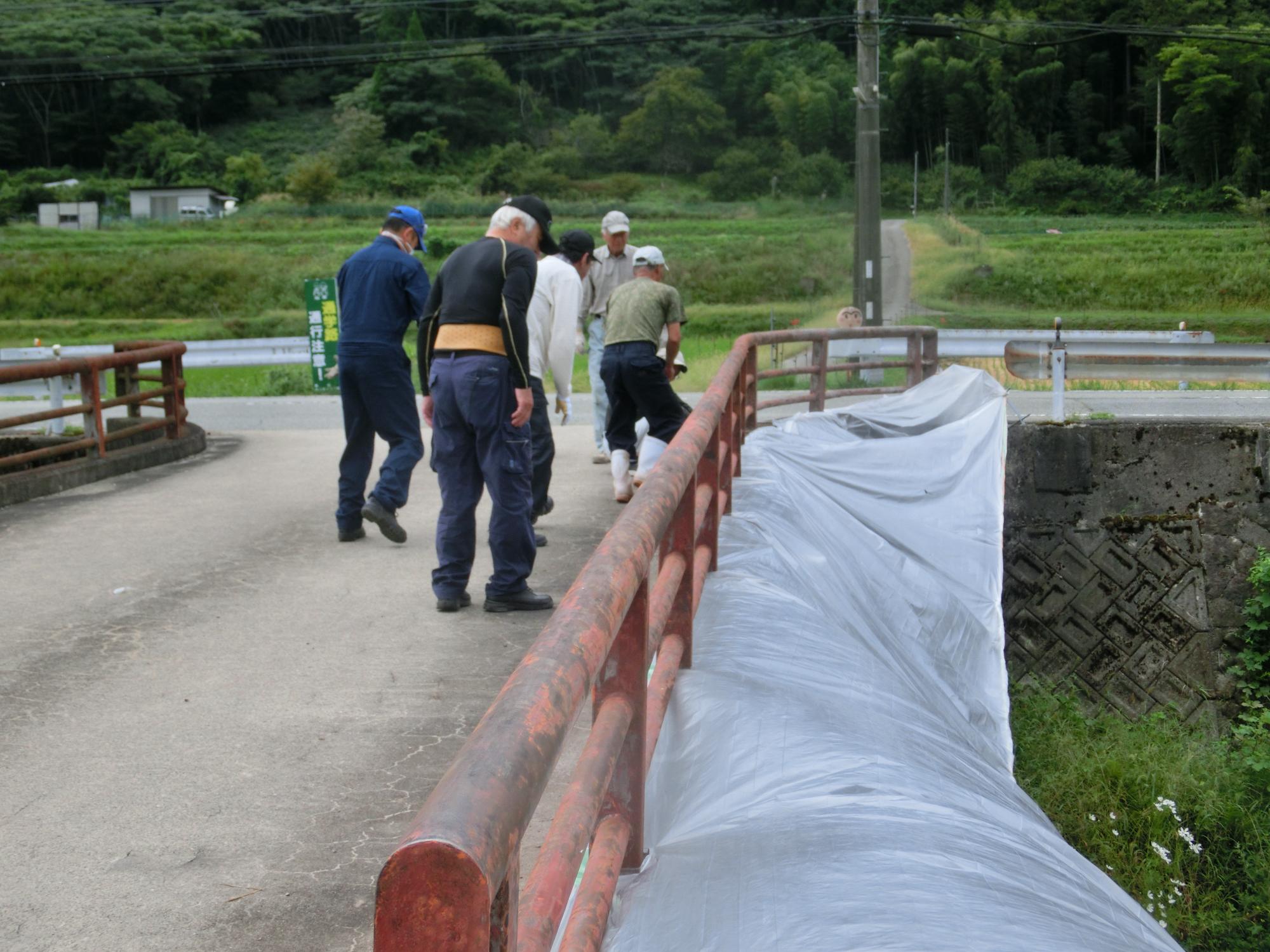 後川下の作業中の橋の様子