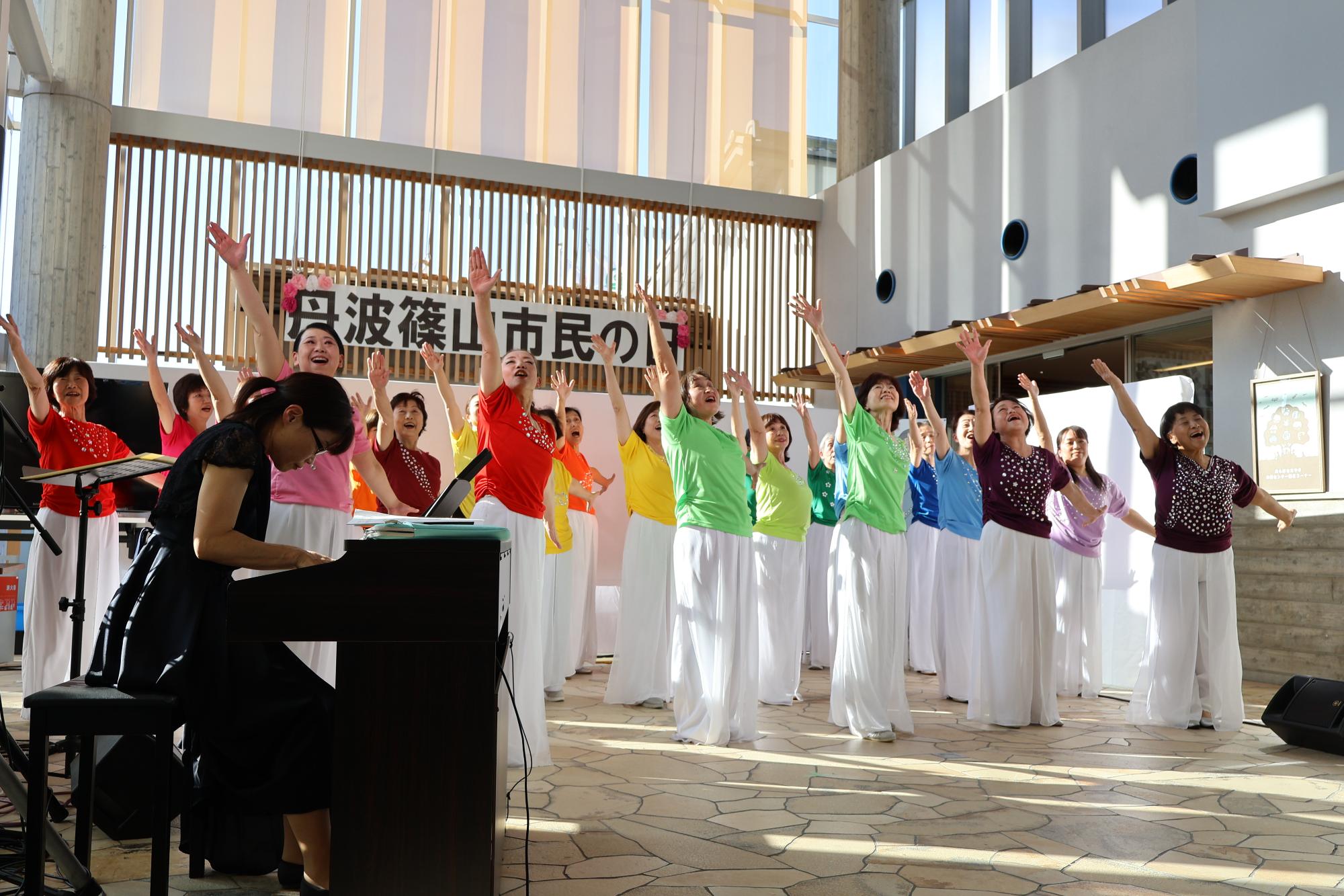 丹波篠山市民の日イベント・レブールの様子