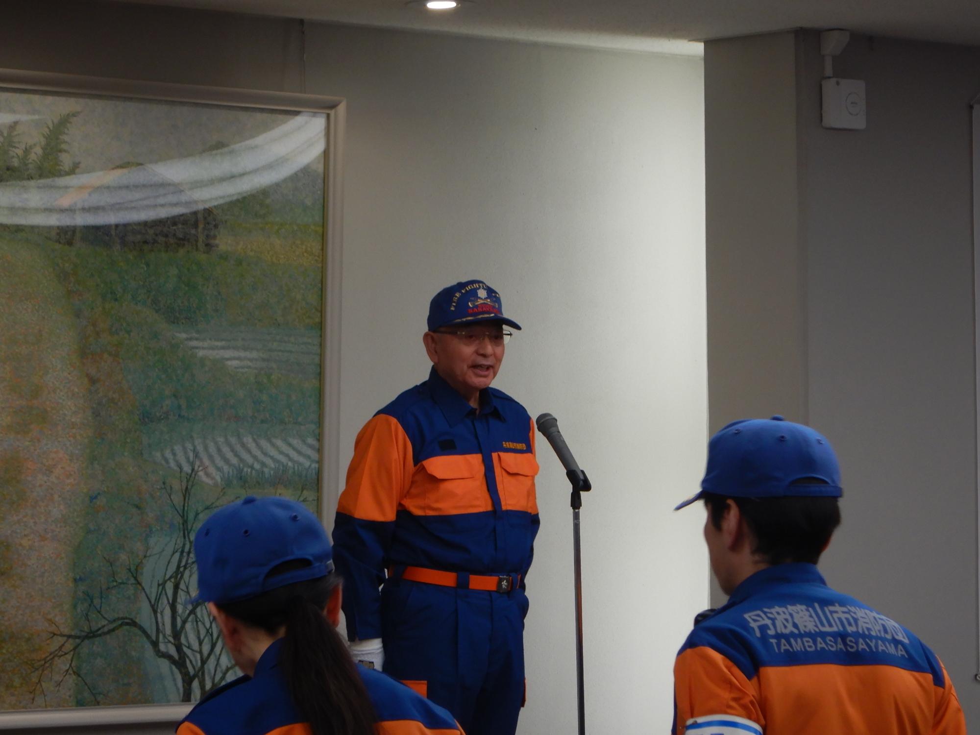 年末警戒の様子