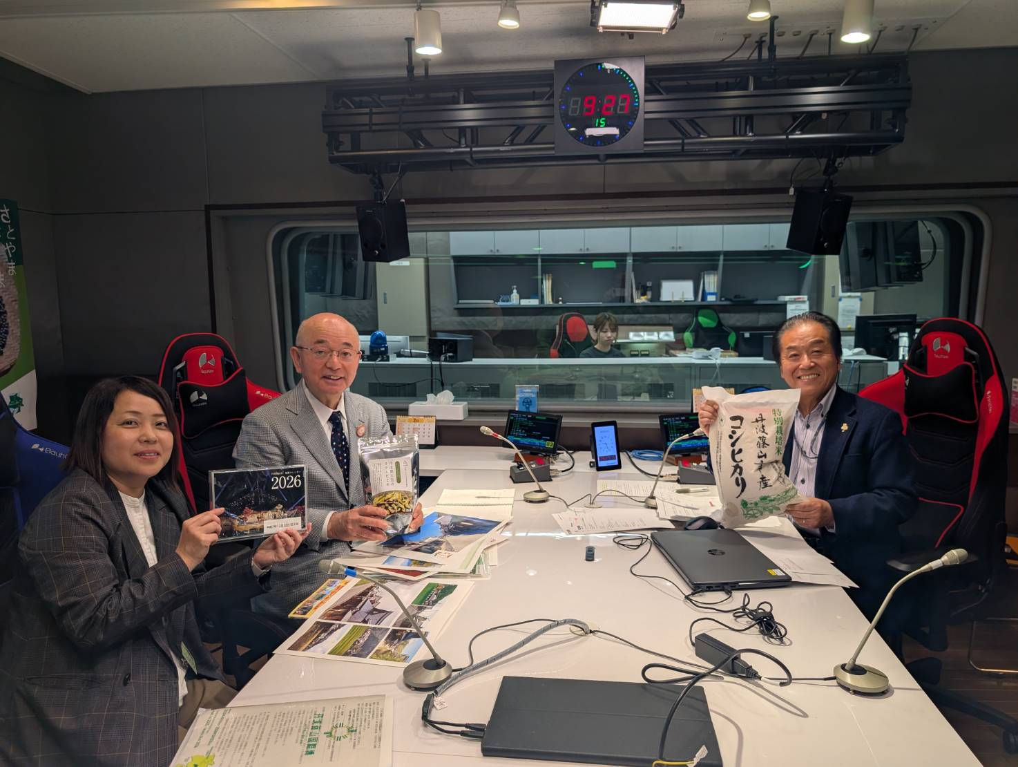 ラジオ関西出演の様子