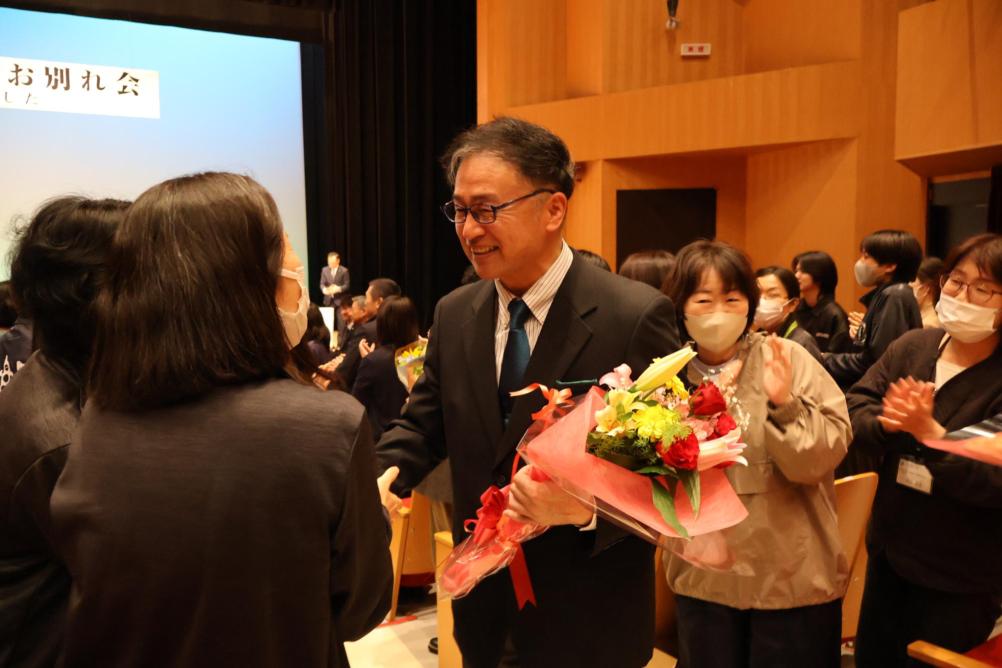 退職者お別れ会の様子