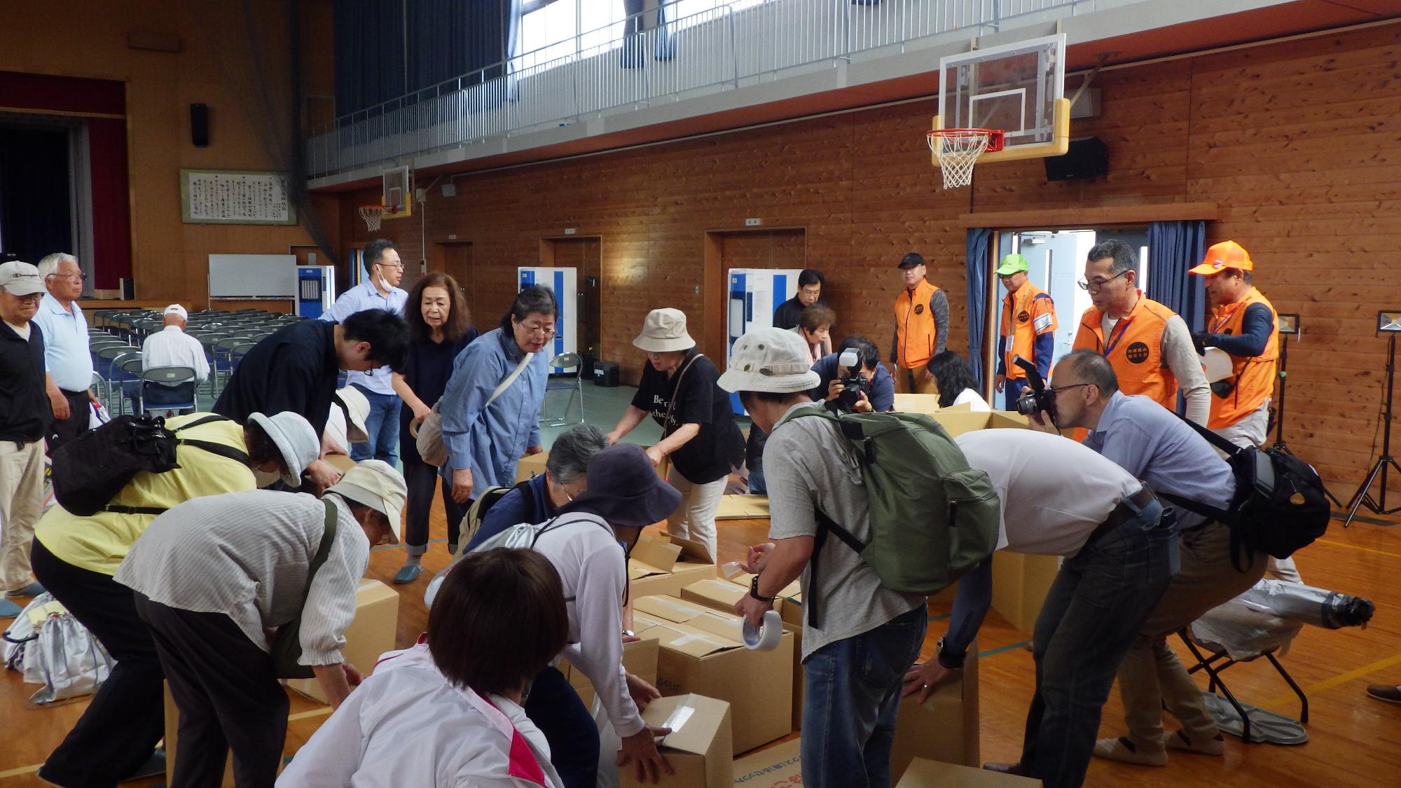 岡野地区総合防災訓練の様子