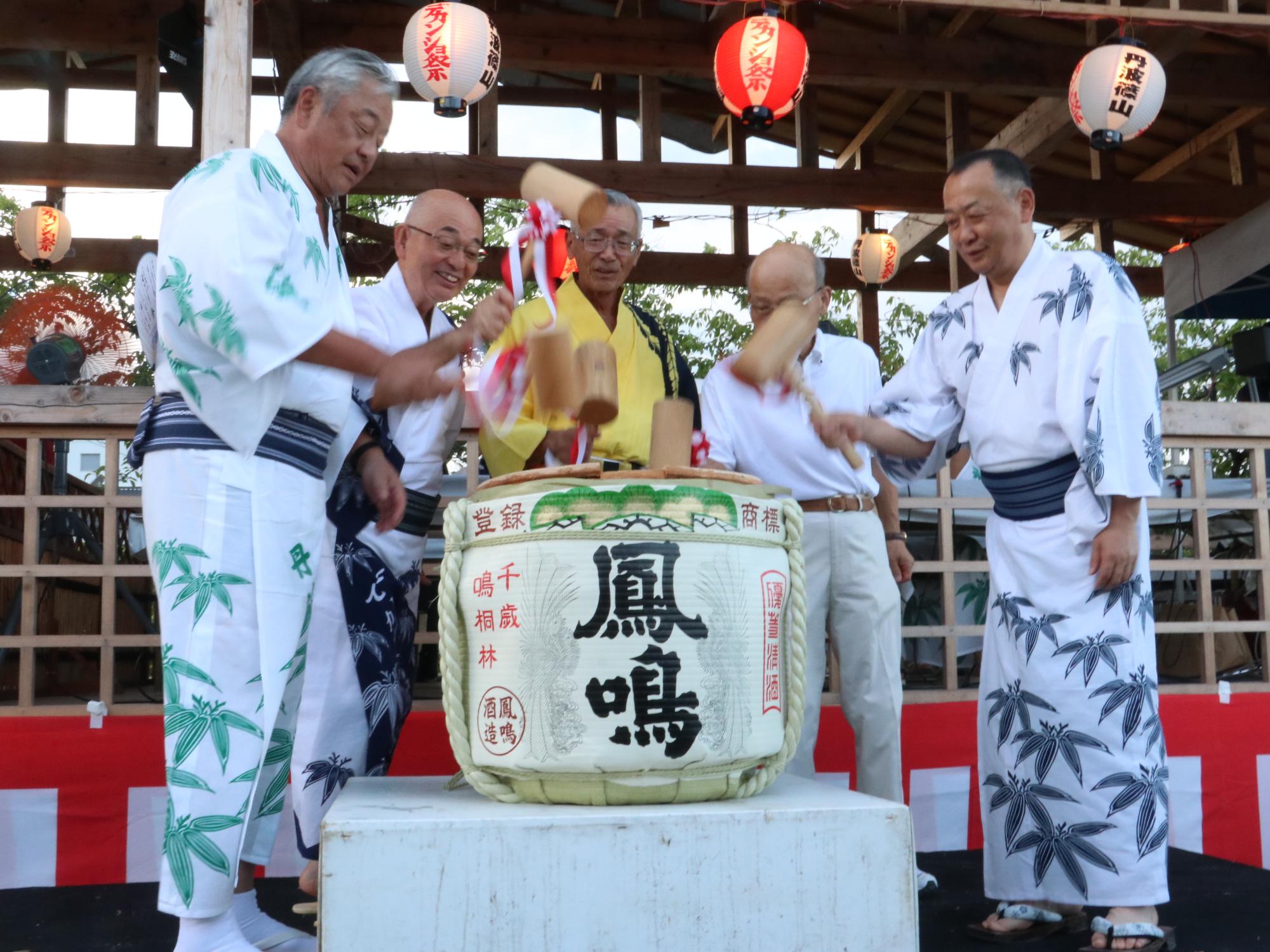 デカンショ祭の様子