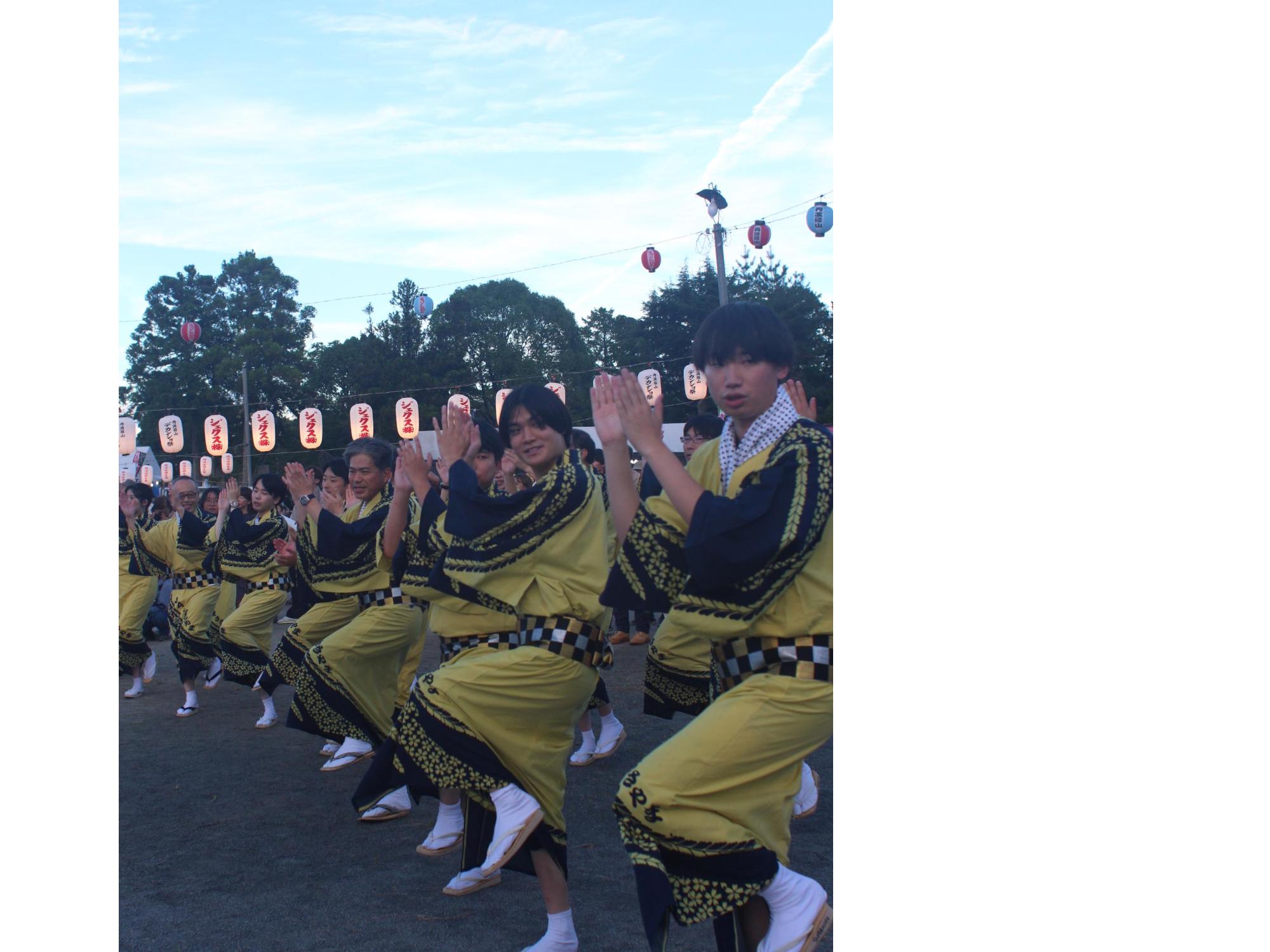 デカンショ祭の様子