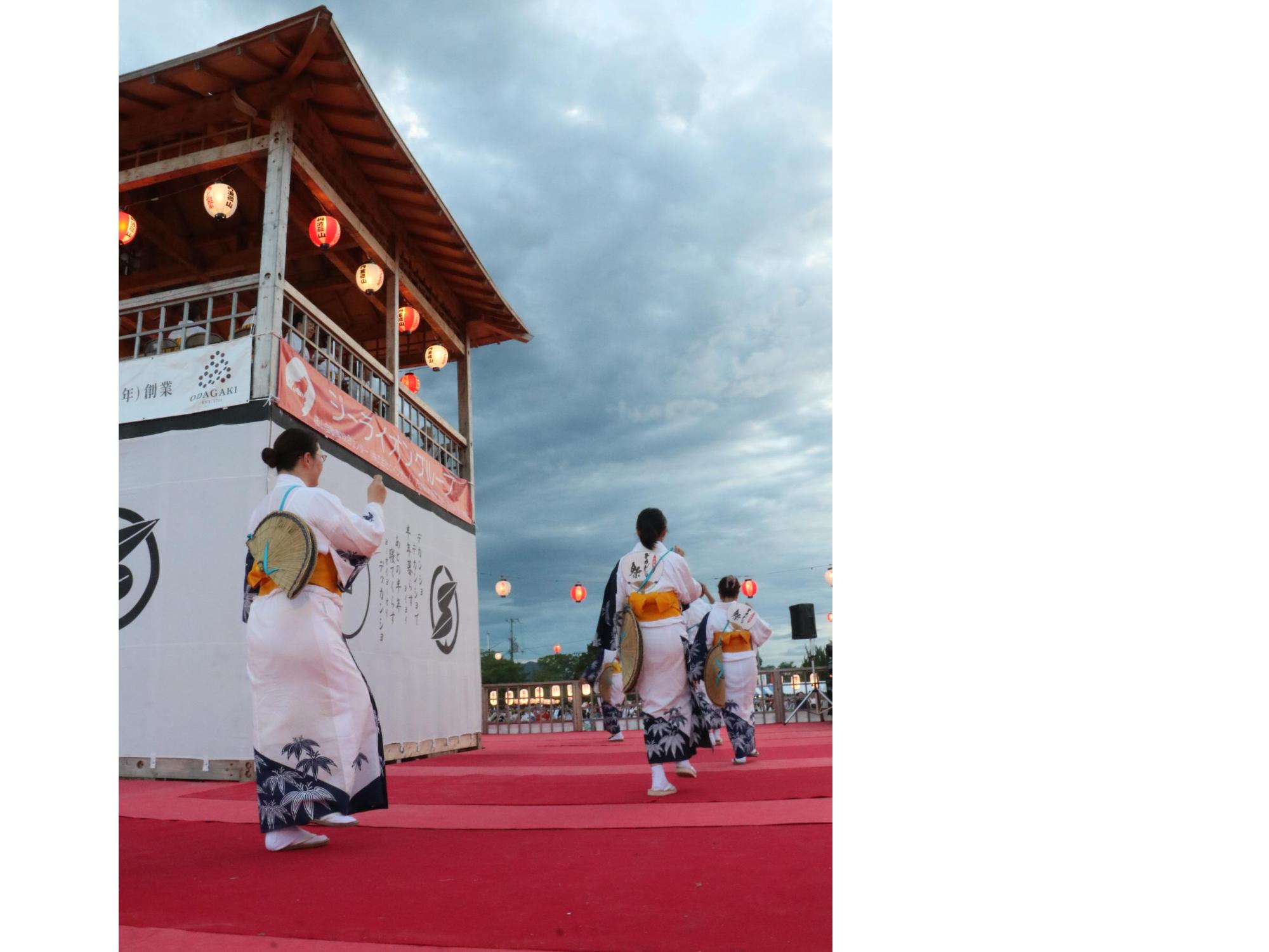 デカンショ祭の様子