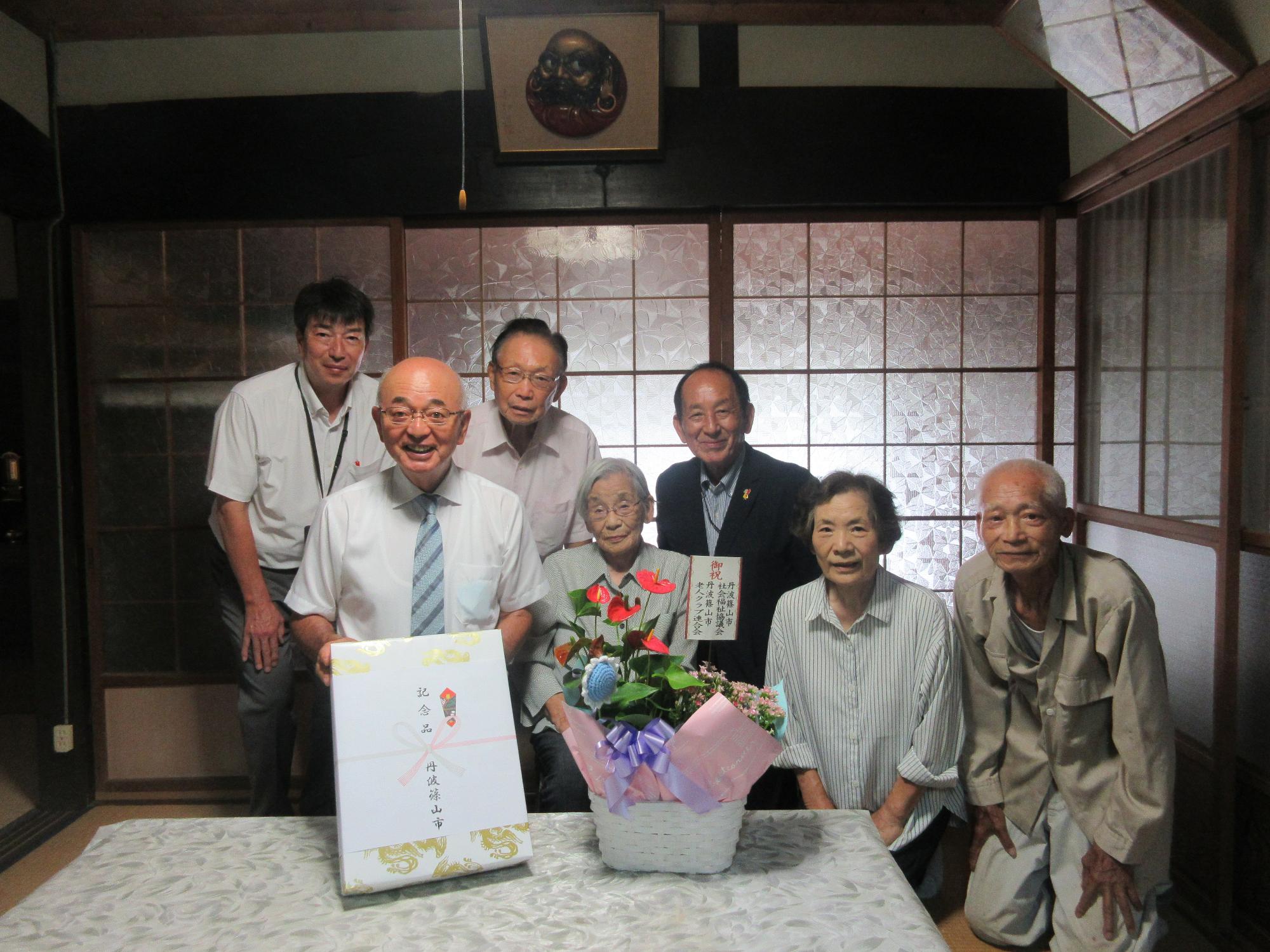 岡崎玉枝さん
