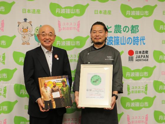 市長と櫻井さん