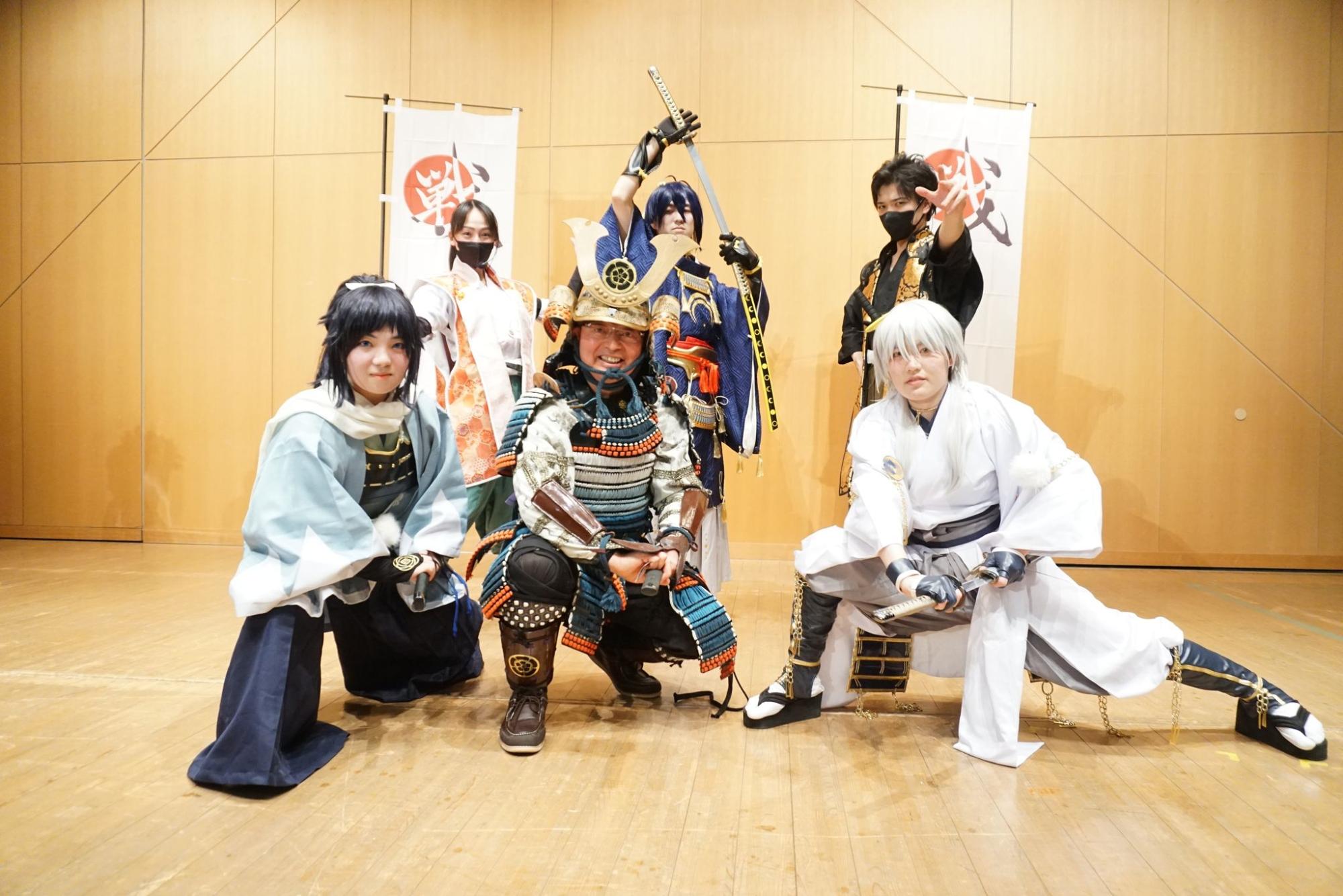 チャンバラ合戦 中 6人