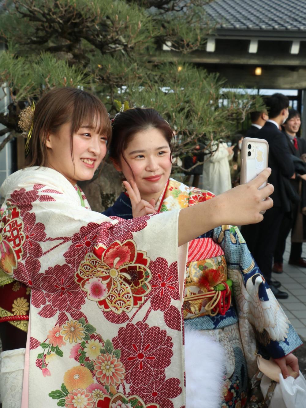 はたちのつどいの記念撮影