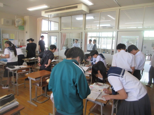 西紀中学校1