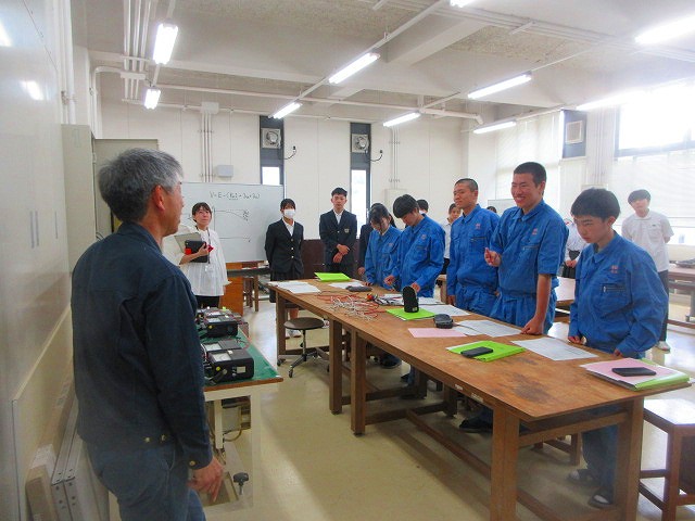 産業高校説明会8