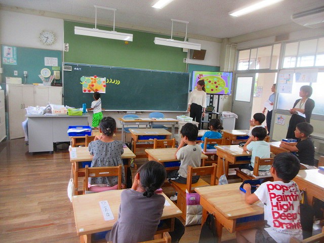 西紀小学校1
