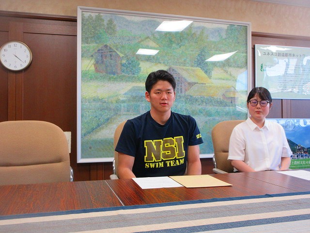 PR奨励金山本選手2