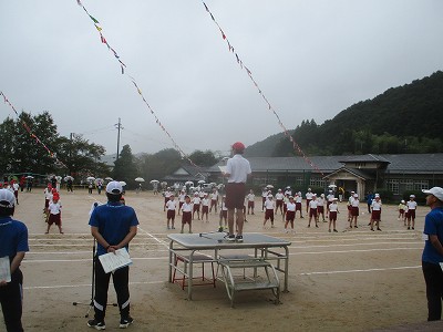 元気に運動会への意欲と実施できることへの感謝を伝える児童代表