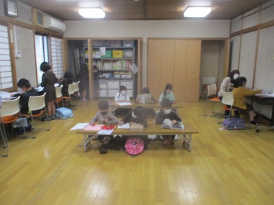 児童クラブしっかり勉強