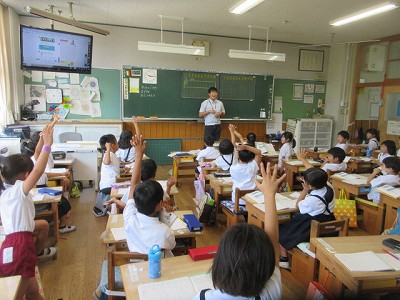 味間小学校2