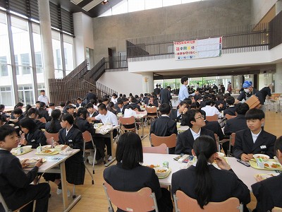 学校給食2