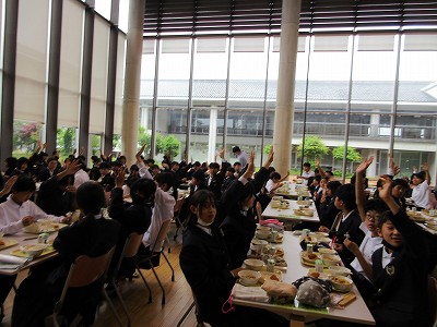 篠中宇学校給食6