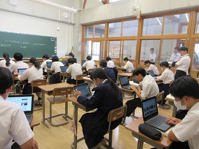 東中学校3