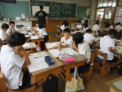 味間小学校7