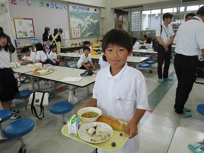 給食試食会3