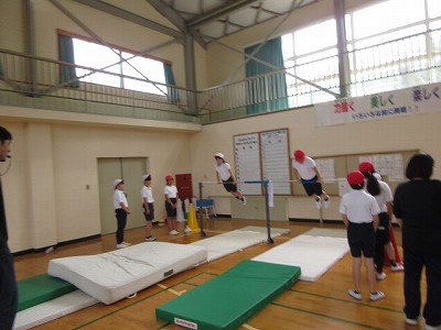 西紀北小学校2