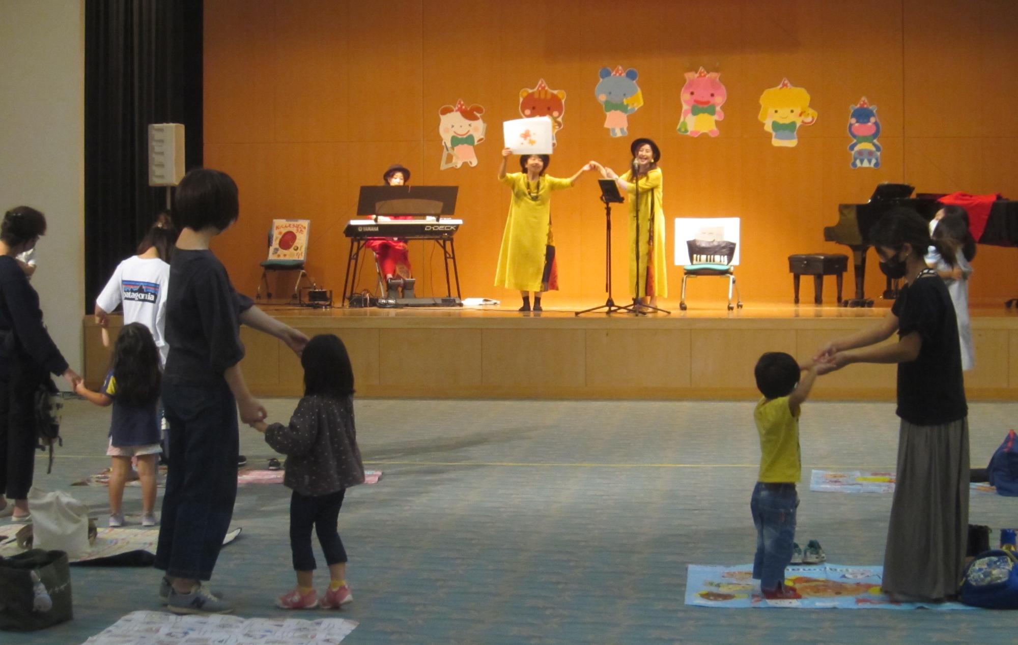 【親子で音楽を楽しもう】
