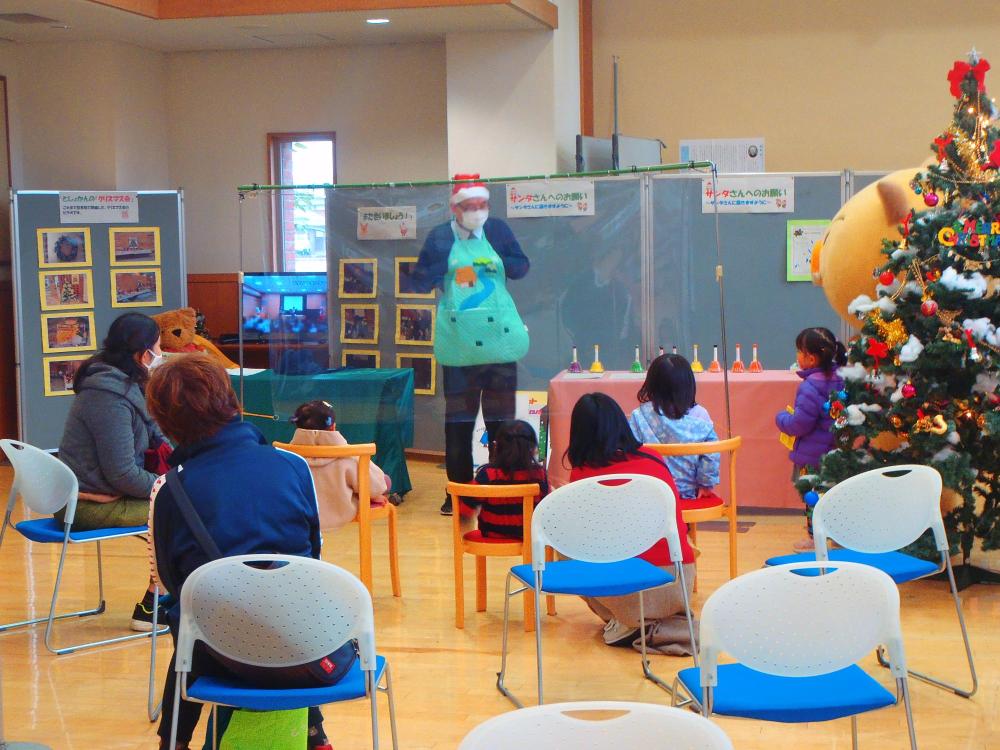 エプロンシアター1