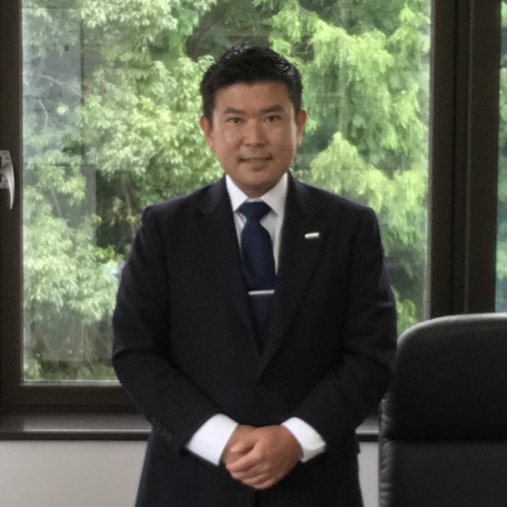 村上 哲哉 取締役・生産本部長 兼 篠山工場長